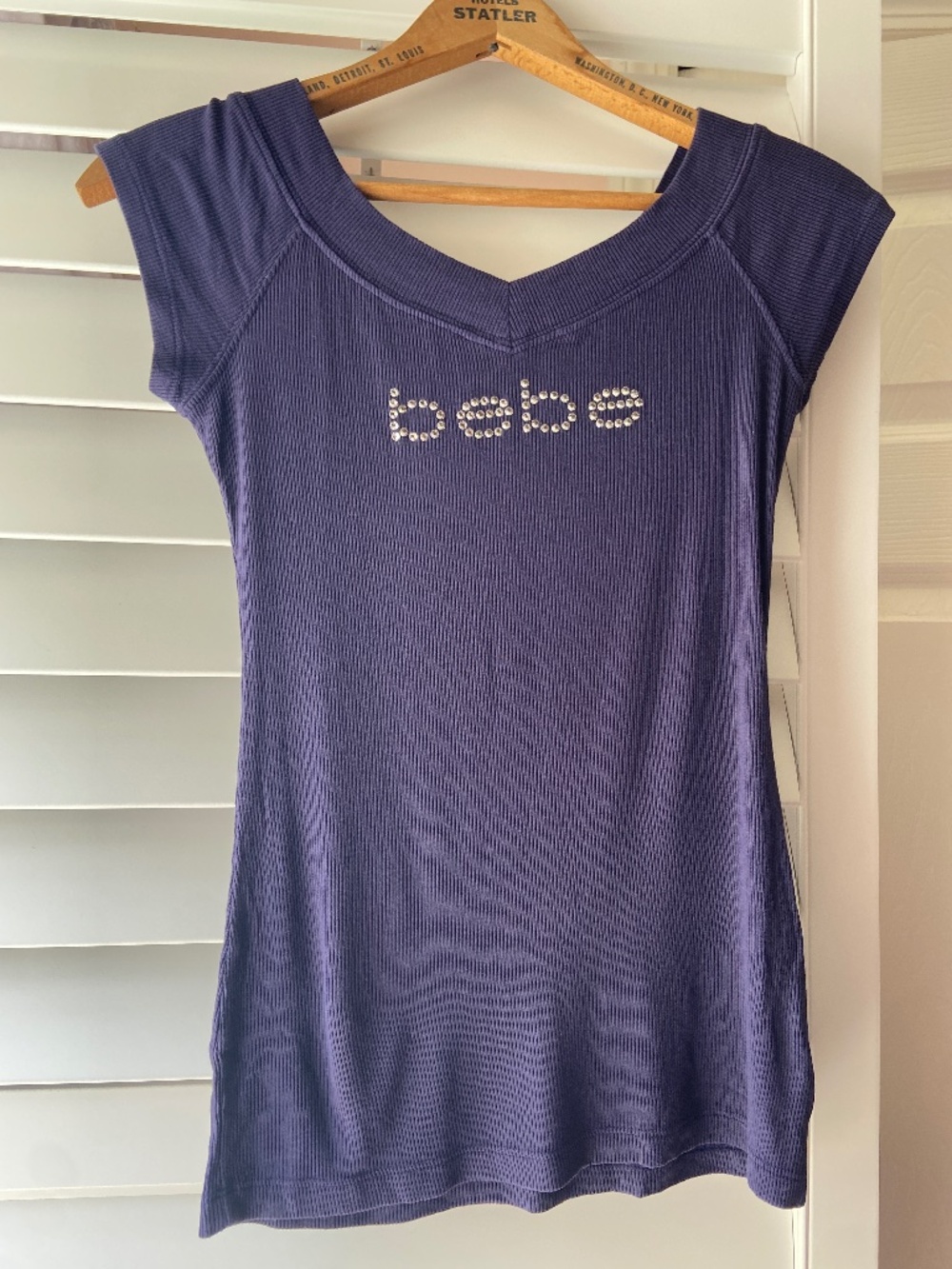Bebe Silver Rhinestone Logo T-Shirt Sz L Navy Blue